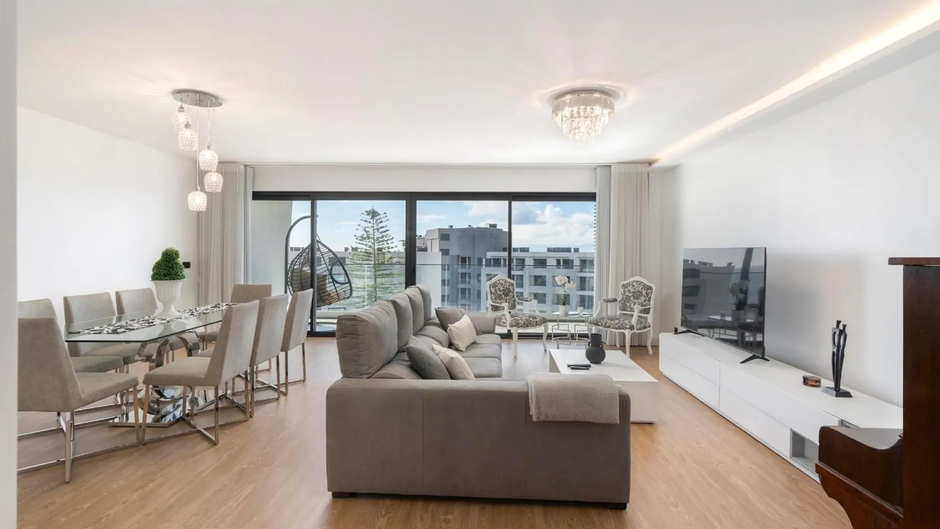 Sao Lucas II By An Island Apart Funchal  Apartment Funchal (Madeira)